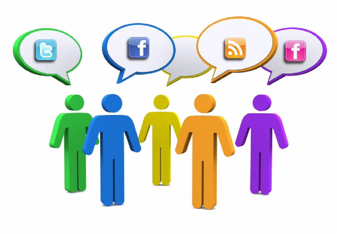 Spotlight on the Pros of Social Networking