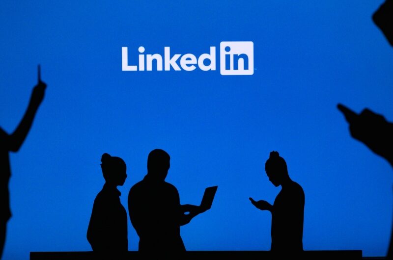 Maximizing LinkedIn for Networking and Personal Branding